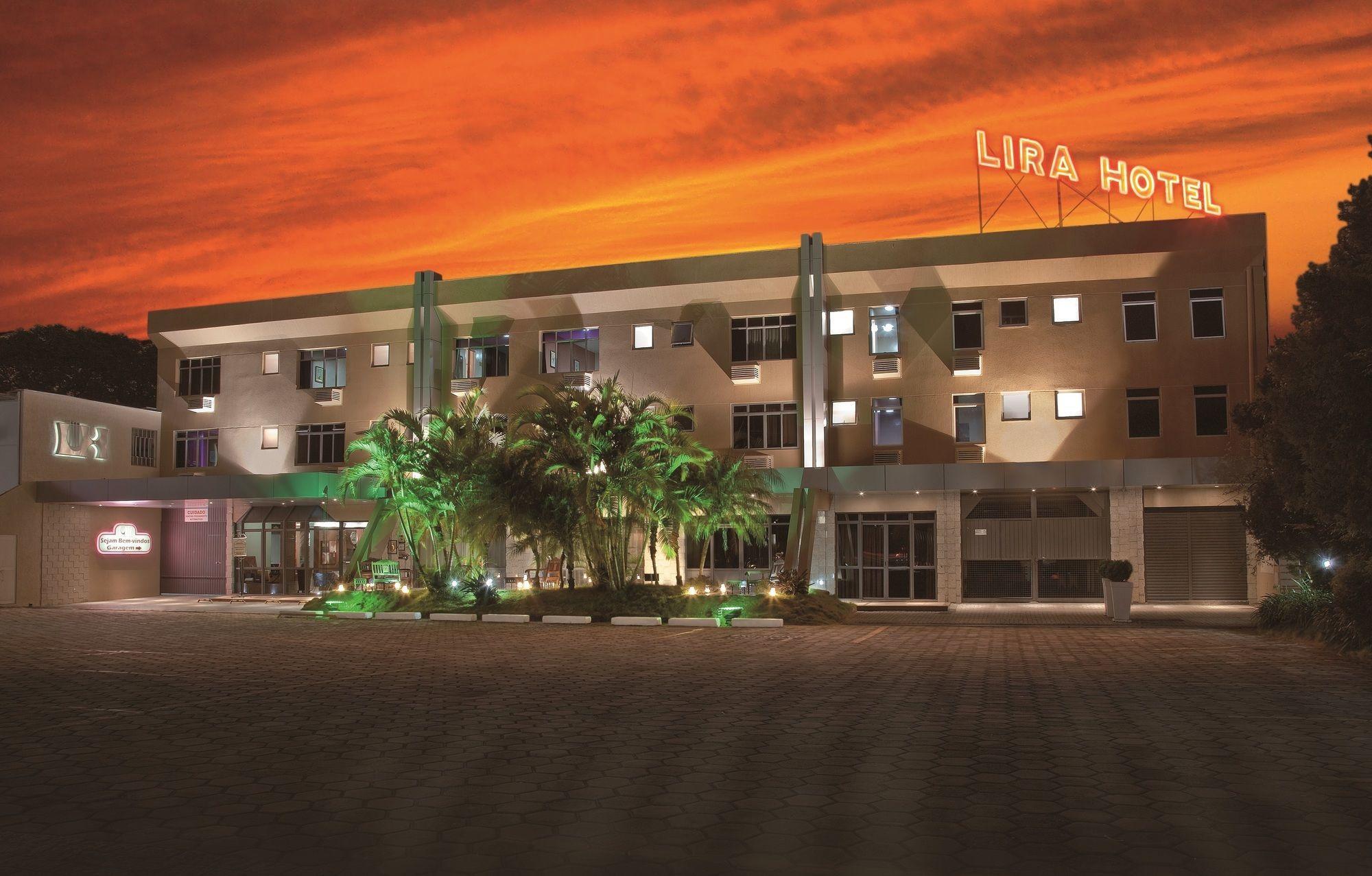 Lira Hotel Curitiba Exterior foto